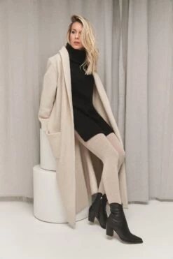 Mondor Ready To Ship Footed Merino Wool Solid Tights - Navy